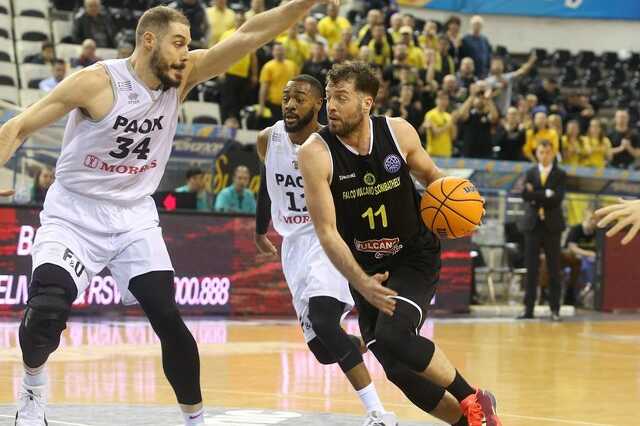 paok   falco