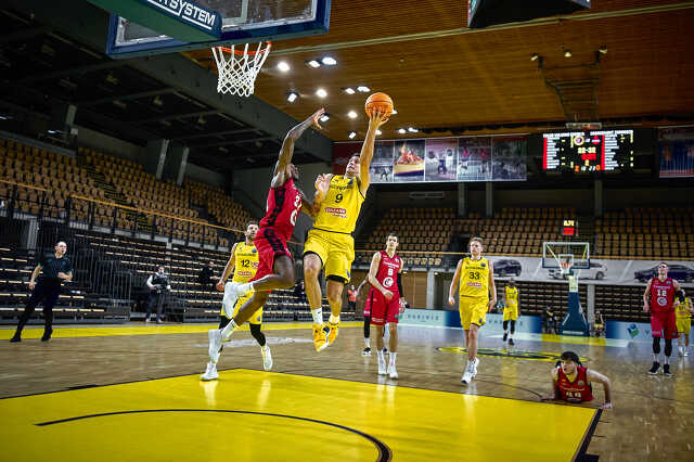 Falco KC-Zaragoza BL 2020