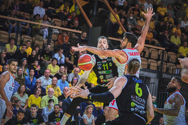 Falco KC-Szeged