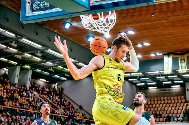Falco KC - Unicaja Malaga 2023 BL