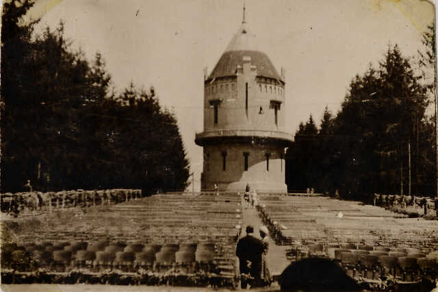 Szabadtéri színpad