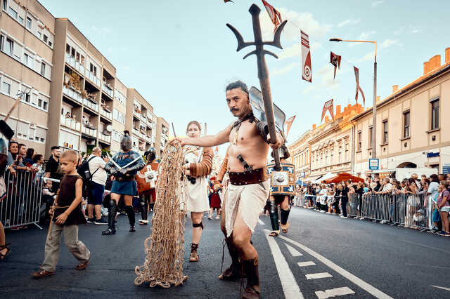Savaria Karnevál 2025 Első felvonulás péntek