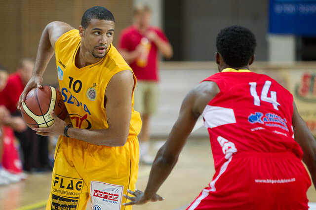 FALCO-SZOVA KC Szombathely - BK Pardubice