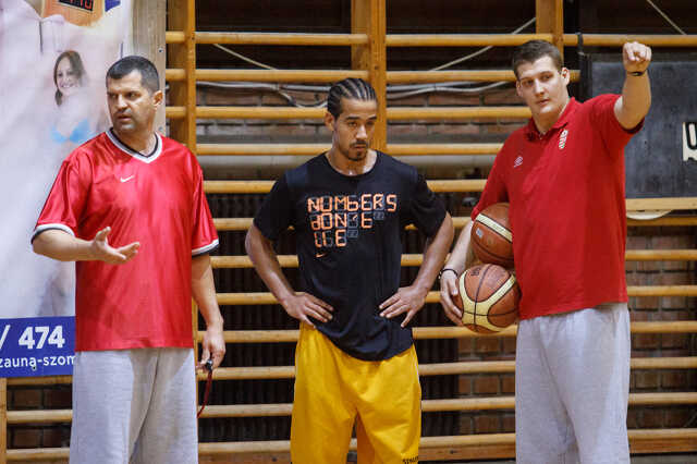 Justin Robinson első Falcós edzése
