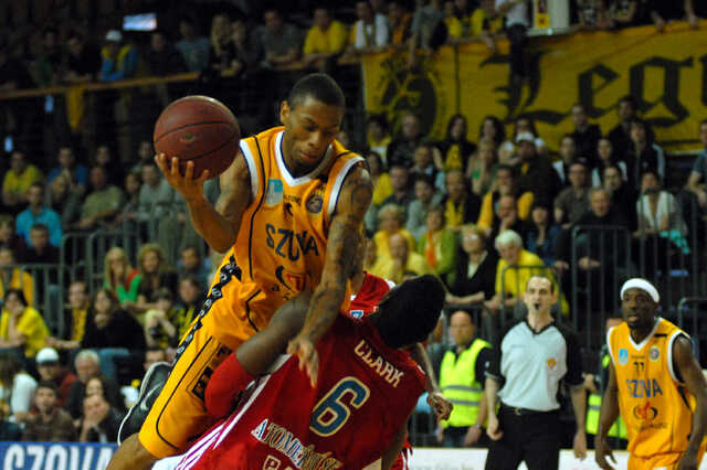Falco-Szova Kc Szombathely - Paks Kc
