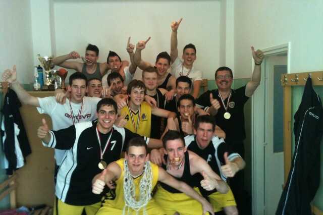 Bajnok lett a Falco U18