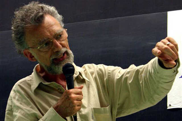 Feldmár András