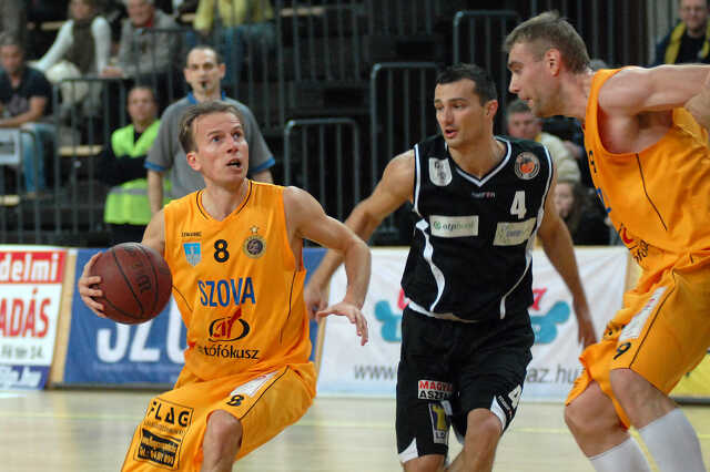 Falco Szova Kc - Pécsi VSK