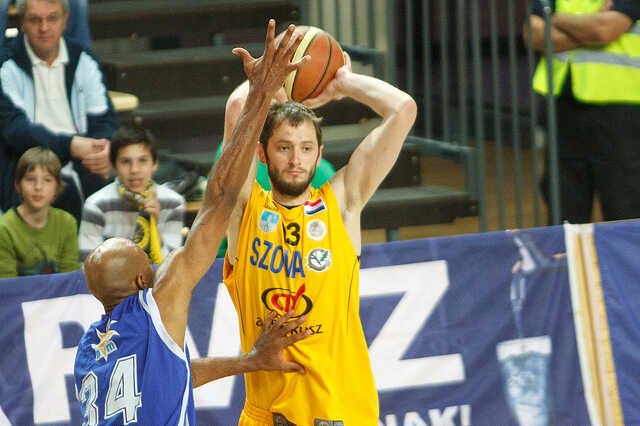 Falco-SZOVA KC Szombathely-Kaposvári KK kosárlabda-mérkőzés