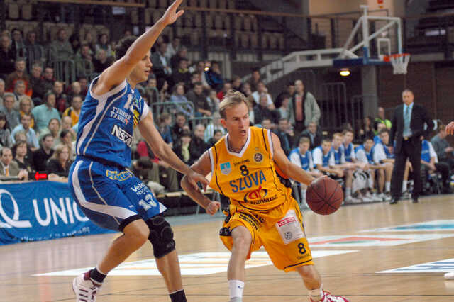 Falco Szova Kc-Albacomp Kc