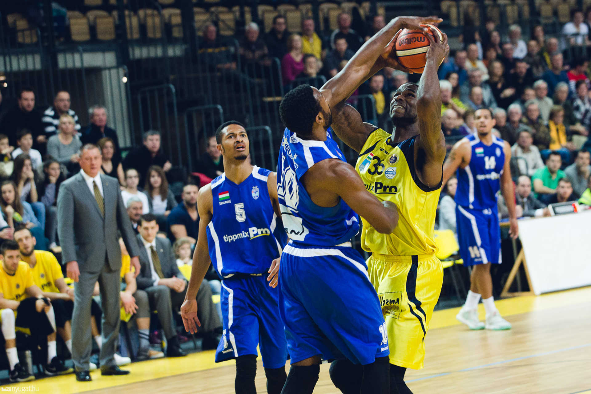 Falco KC Szombathely – Kaposvári KK NB I-es kosárlabda-mérkőzés