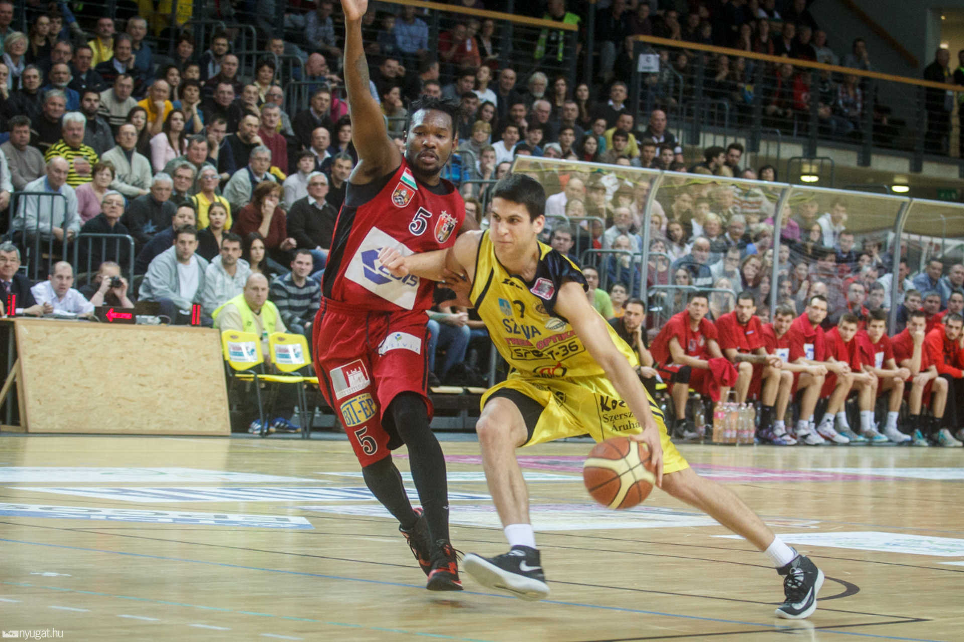 Falco-Trend Optika KC Szombathely – Egis Körmend