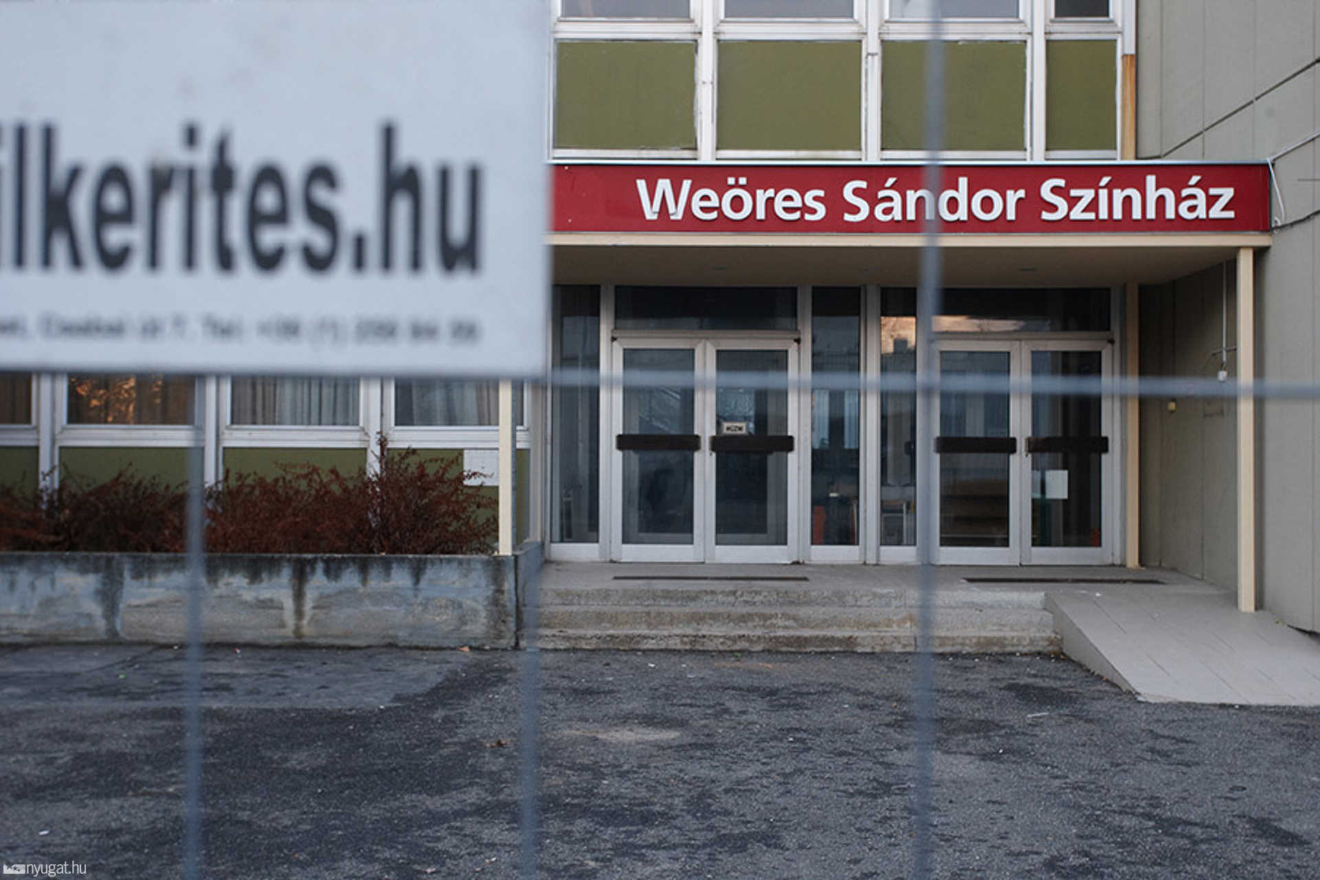 Elkerítve a HEMO