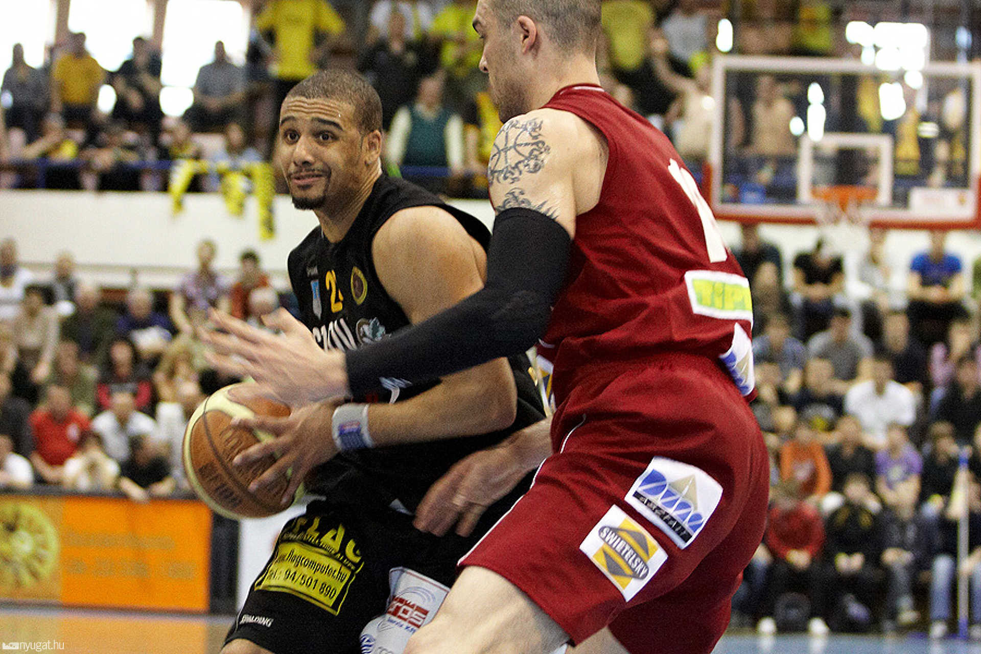 Szolnoki Olaj KK-Falco SZOVA KC Szombathely kosárlabda-mérkőzés