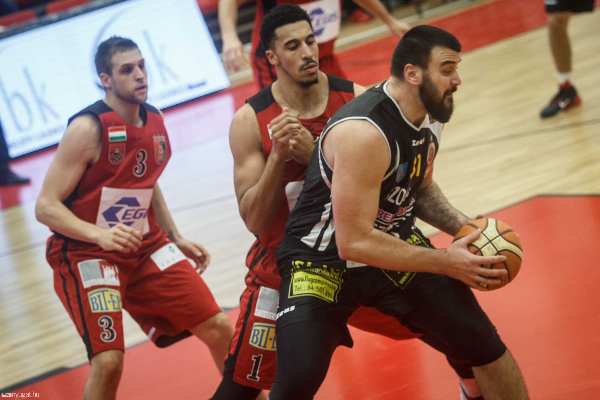 Egis Körmend – Falco-Trend Optika KC Szombathely