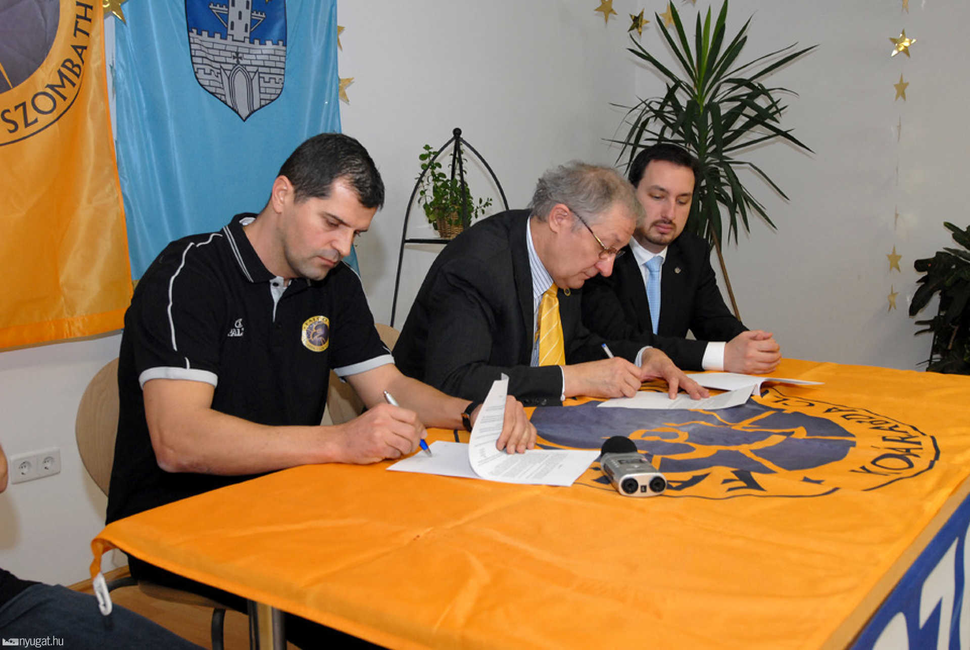 Falco Szova Kc Szombathely Bencze Tamás
