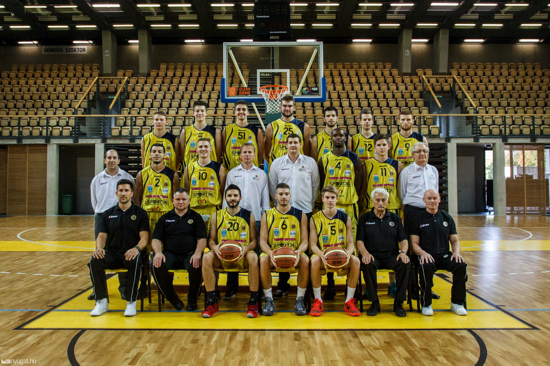 Falco csapatképek 15/16
